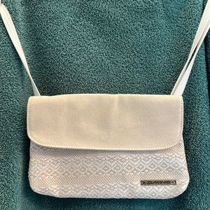 Dakine neutral crossbody